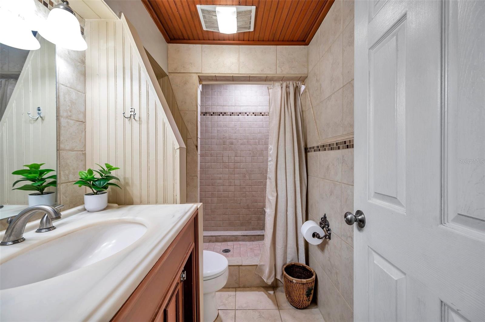 1111 32ND ST N, ST PETERSBURG, FL, 33713