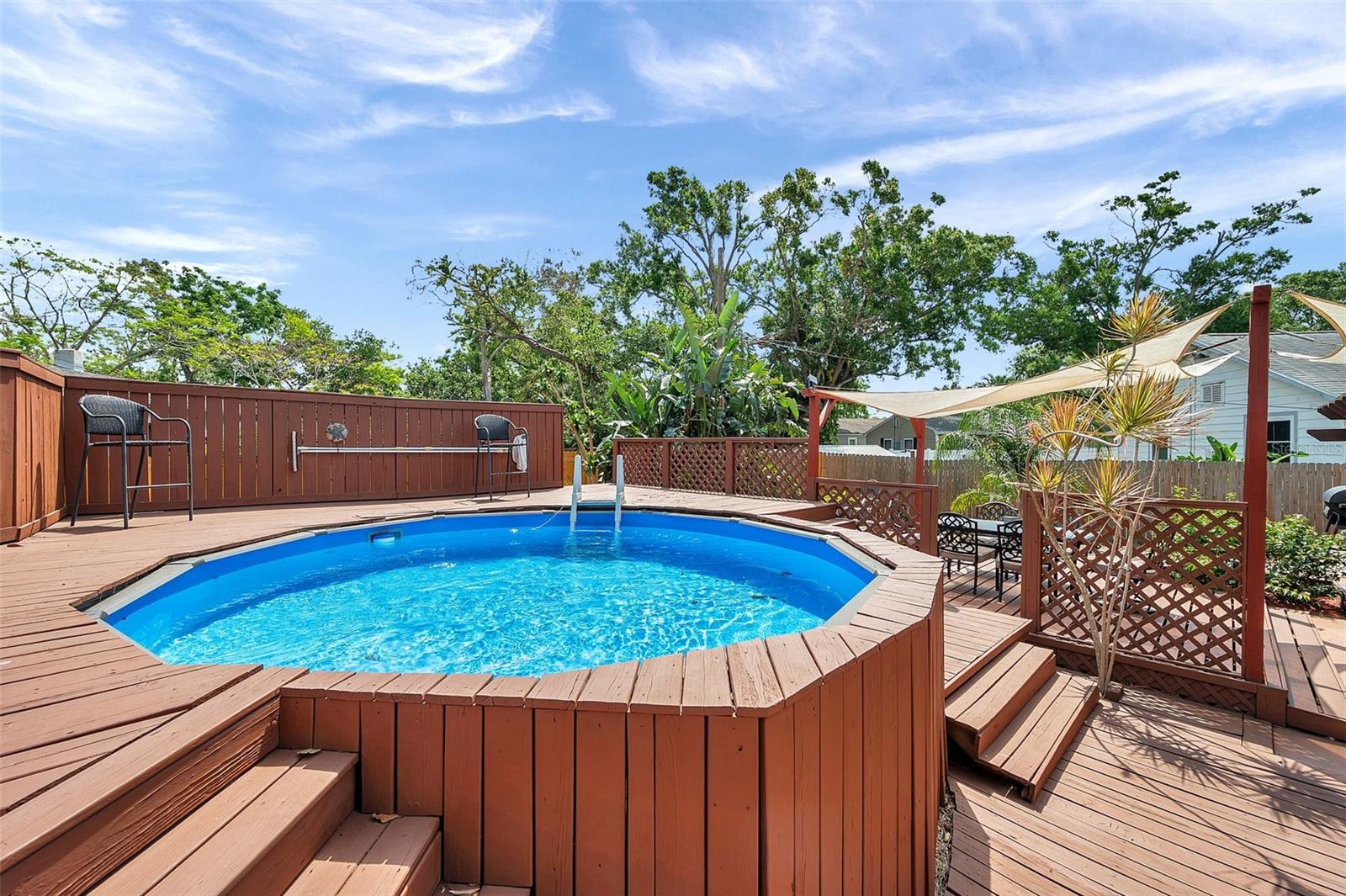 1111 32ND ST N, ST PETERSBURG, FL, 33713