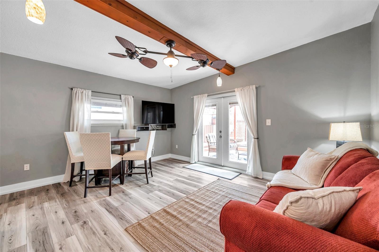 1111 32ND ST N, ST PETERSBURG, FL, 33713