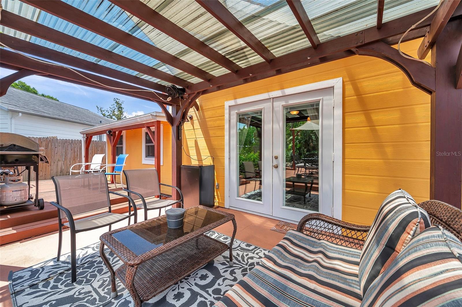 1111 32ND ST N, ST PETERSBURG, FL, 33713