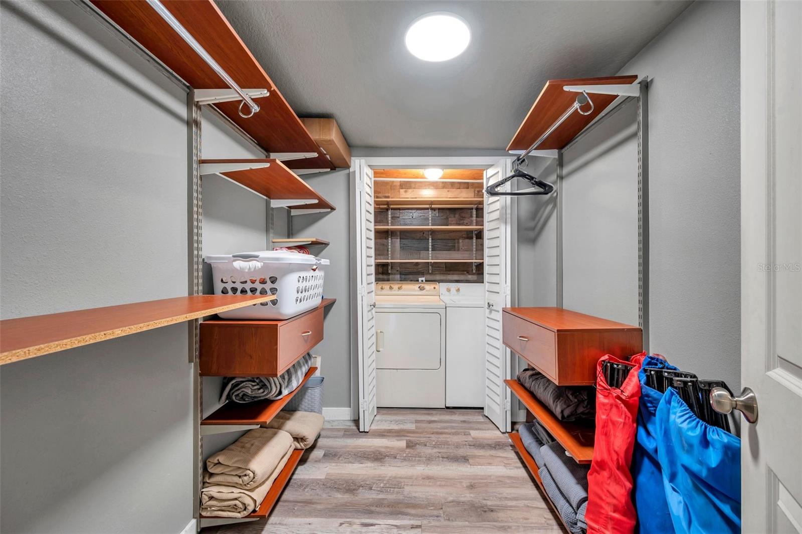 1111 32ND ST N, ST PETERSBURG, FL, 33713