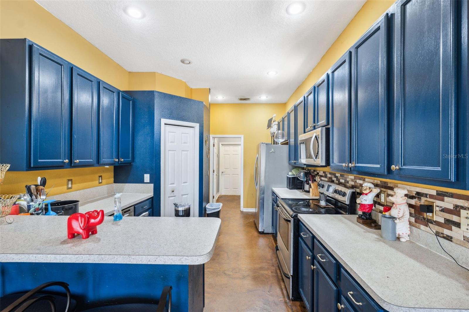 37110 HIGHLAND BLUFF CIR, DADE CITY, FL, 33523