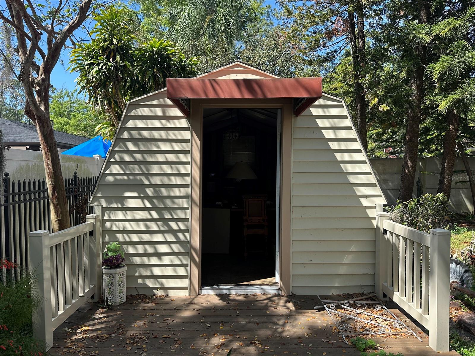 8641 MAY CIR, TAMPA, FL, 33614
