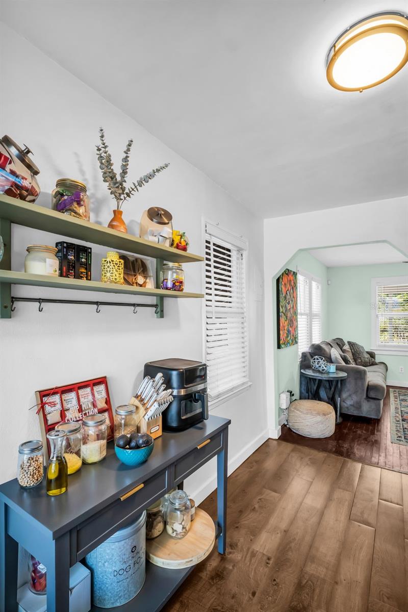 3621 18TH ST N, ST PETERSBURG, FL, 33713