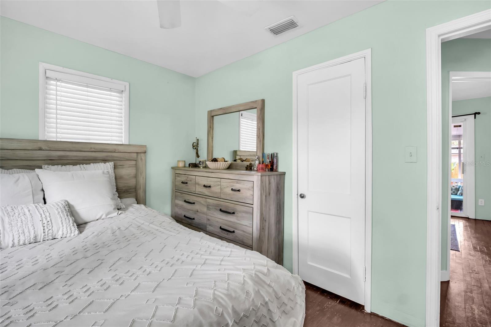 3621 18TH ST N, ST PETERSBURG, FL, 33713