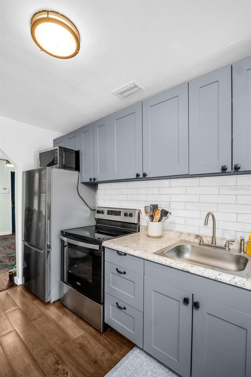 3621 18TH ST N, ST PETERSBURG, FL, 33713