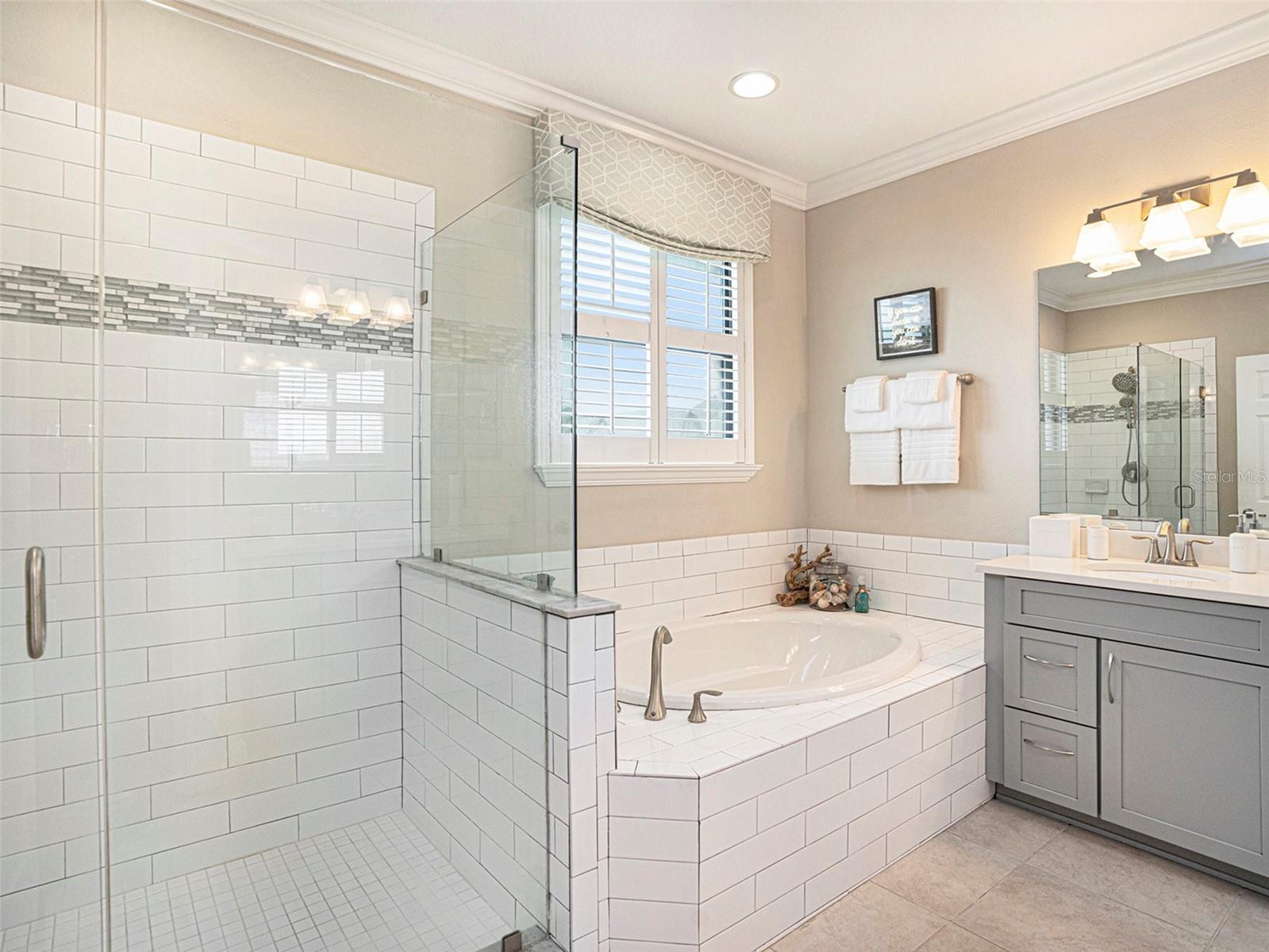 4689 WANDERING WAY, WESLEY CHAPEL, FL, 33544