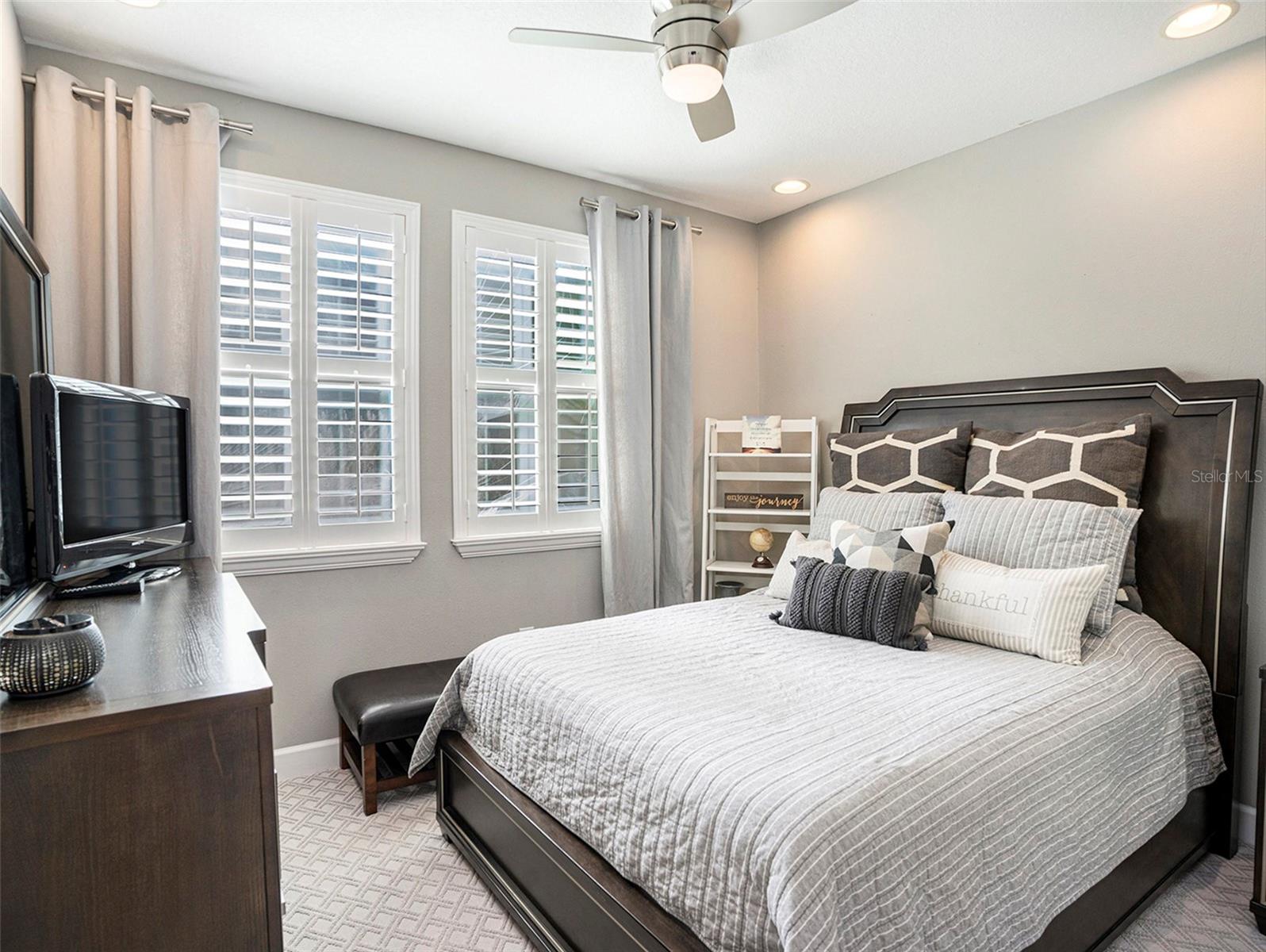 4689 WANDERING WAY, WESLEY CHAPEL, FL, 33544