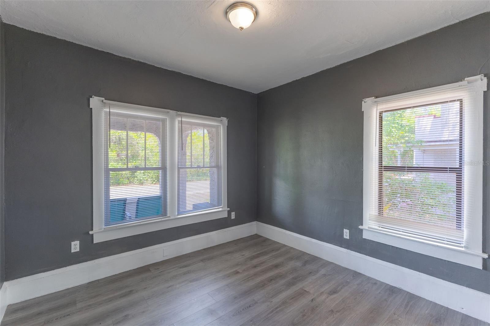 735 N CLARA AVE, DELAND, FL, 32720