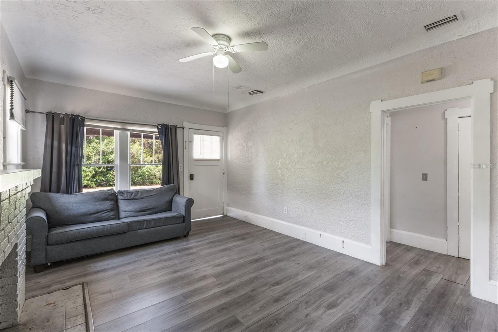 735 N CLARA AVE, DELAND, FL, 32720