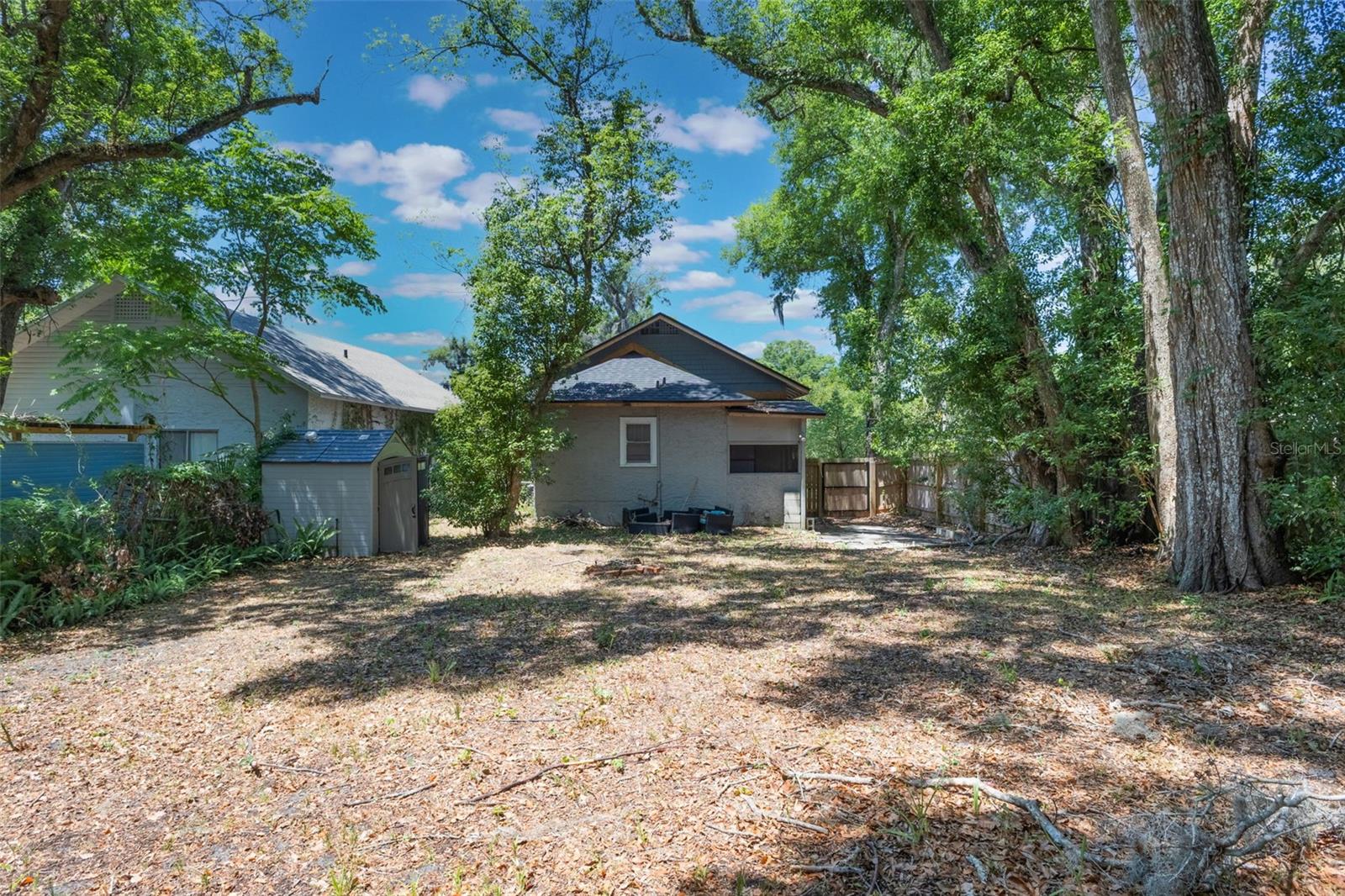 735 N CLARA AVE, DELAND, FL, 32720