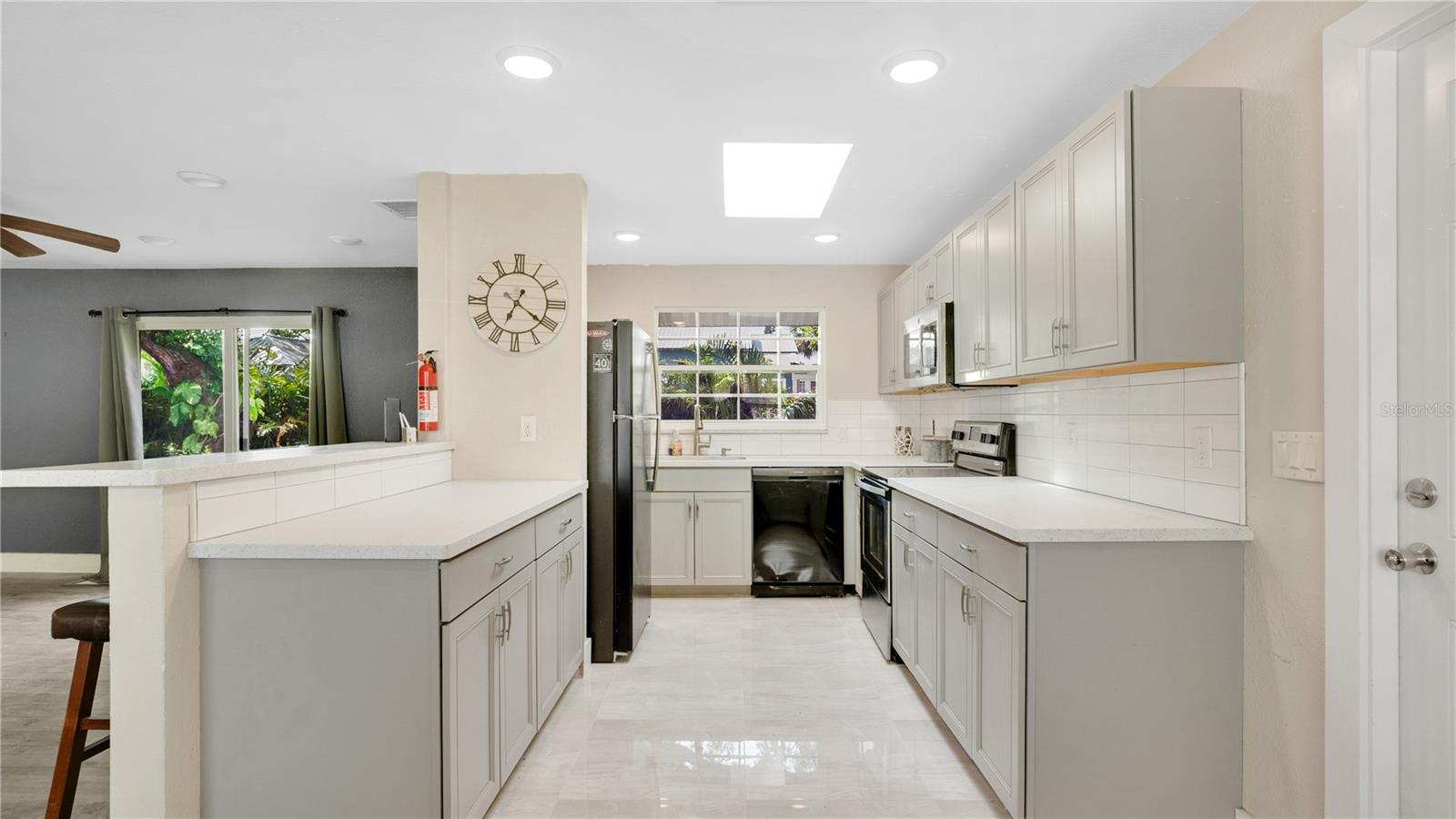 88 VALENCIA DR, ORMOND BEACH, FL, 32176