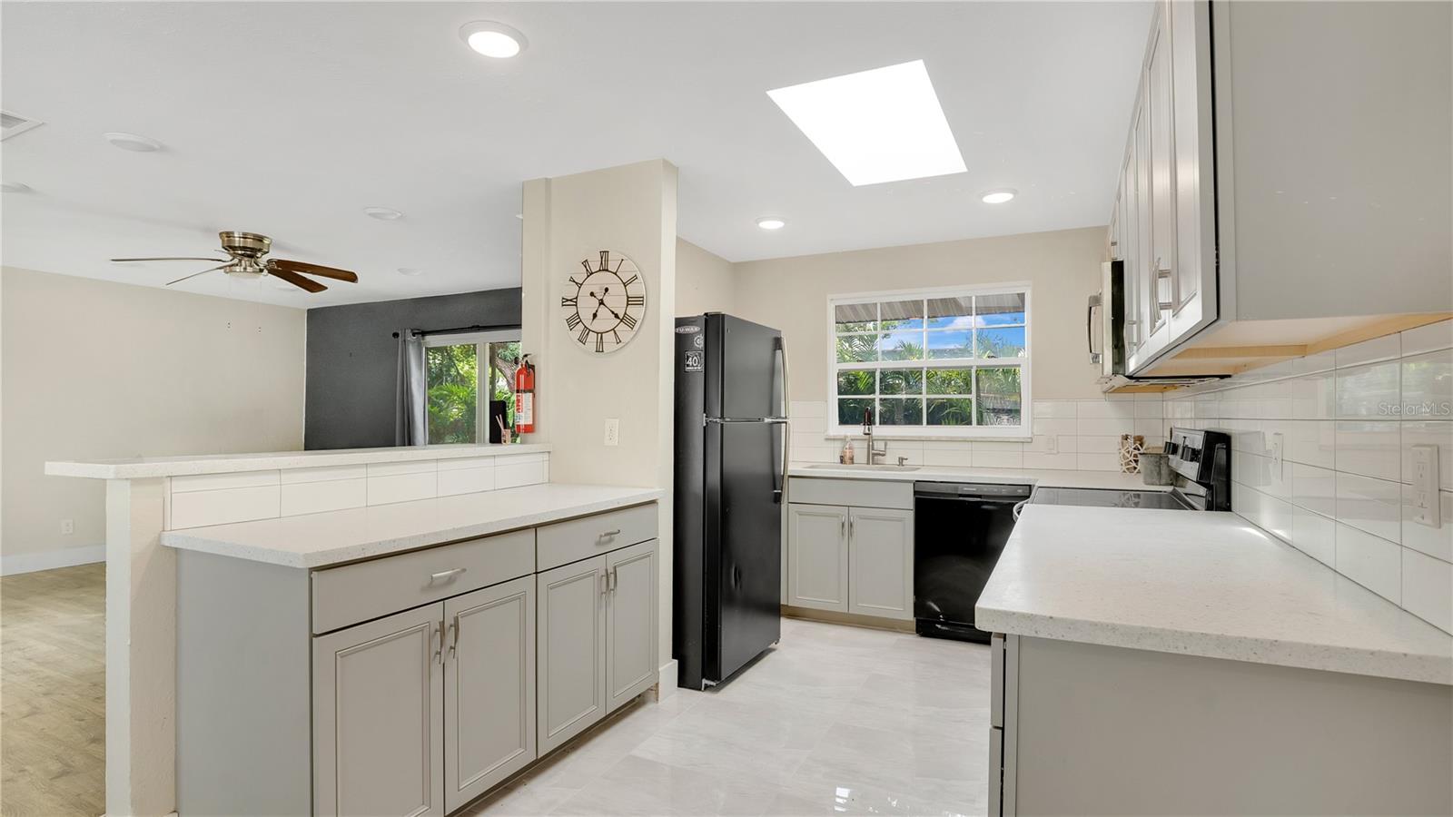 88 VALENCIA DR, ORMOND BEACH, FL, 32176