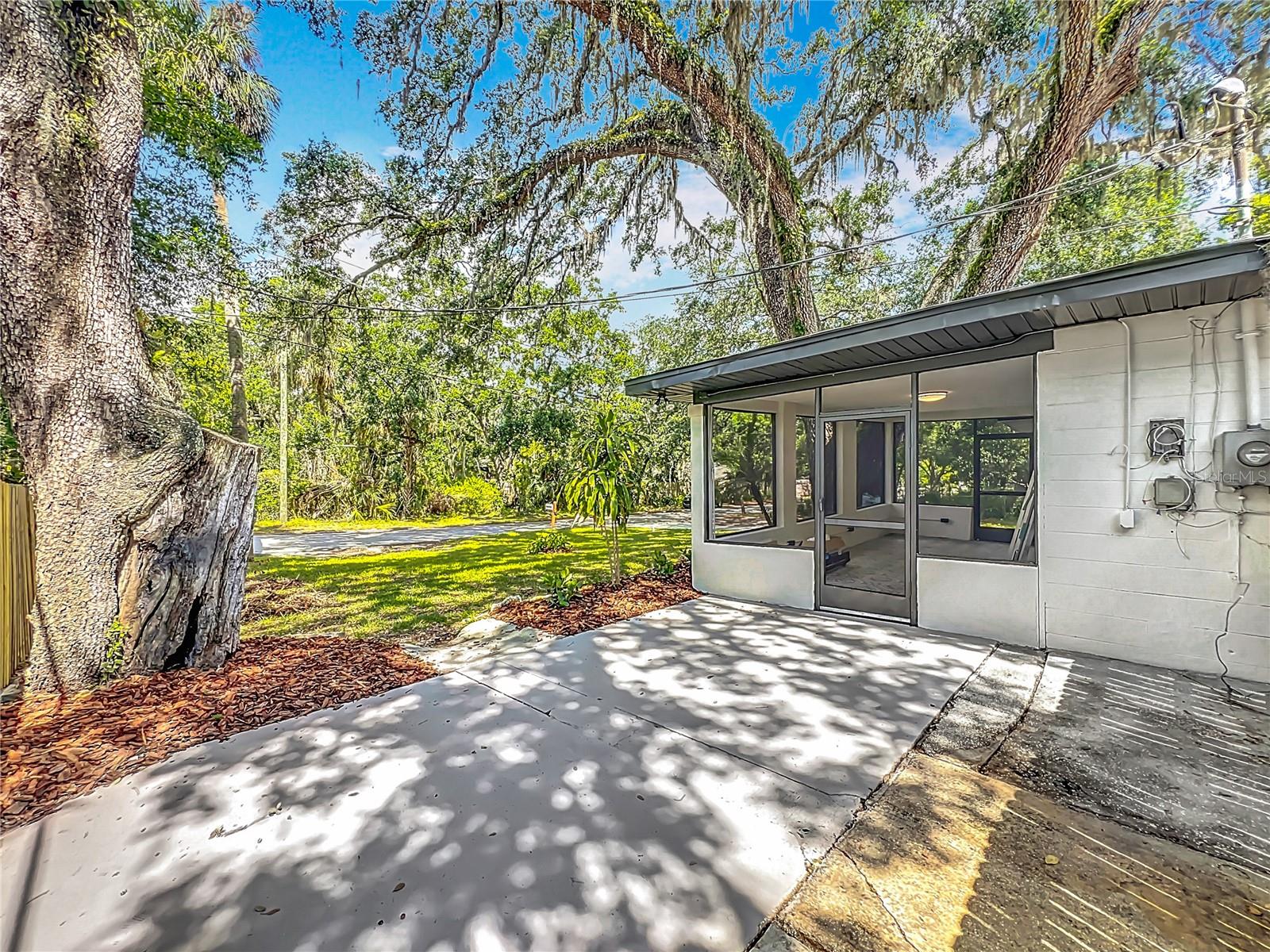 6901 N 19TH ST, TAMPA, FL, 33610