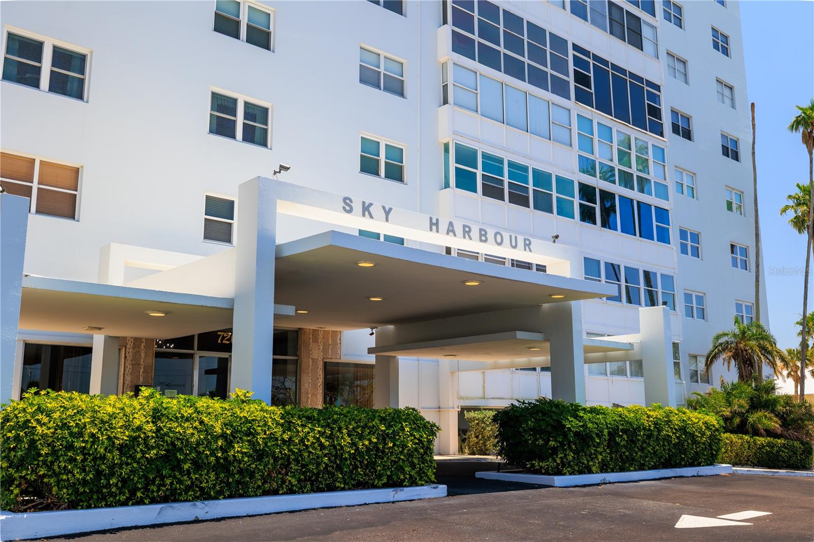 7200 SUNSHINE SKYWAY LN S #4B, ST PETERSBURG, FL, 33711