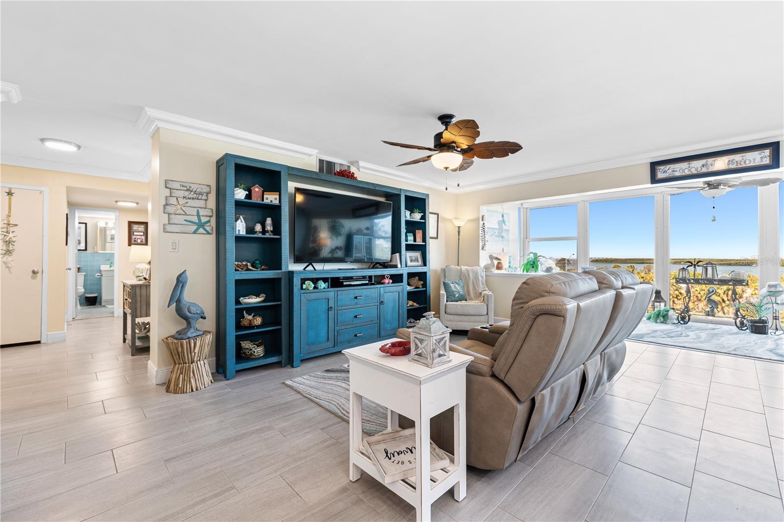 7200 SUNSHINE SKYWAY LN S #4B, ST PETERSBURG, FL, 33711