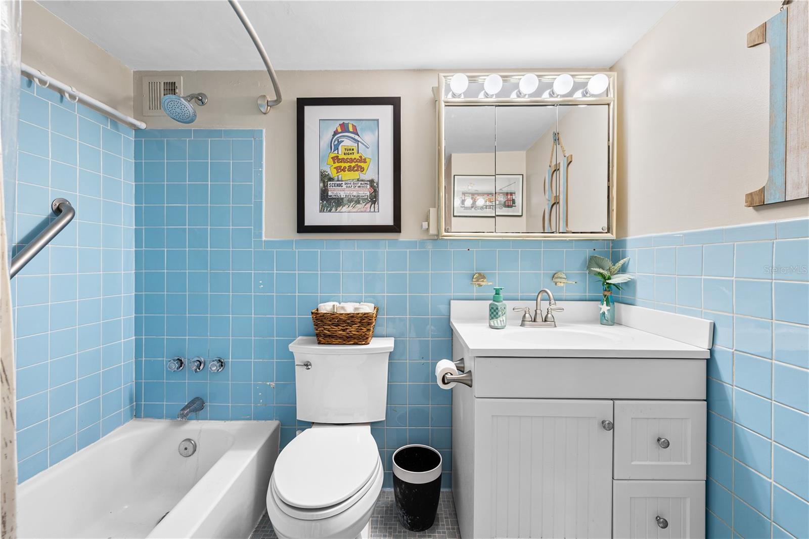 7200 SUNSHINE SKYWAY LN S #4B, ST PETERSBURG, FL, 33711