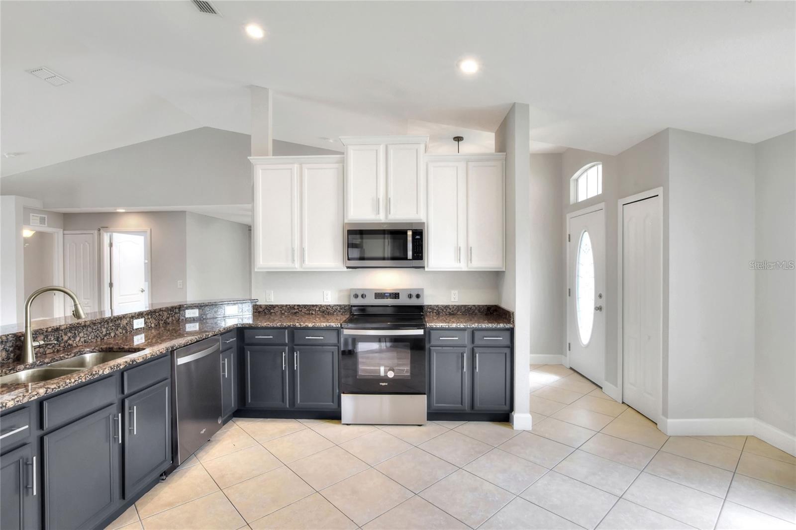 6562 EVERGREEN PARK DR, LAKELAND, FL, 33813