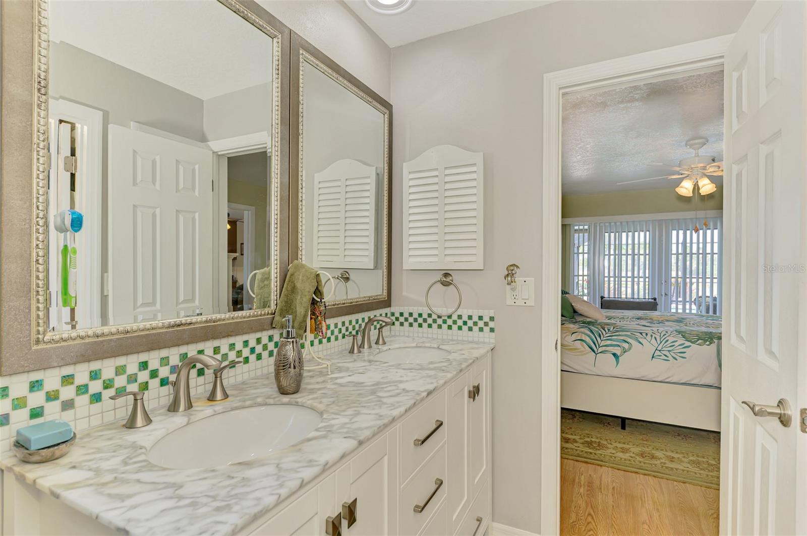 142 ROTONDA CIR, ROTONDA WEST, FL, 33947