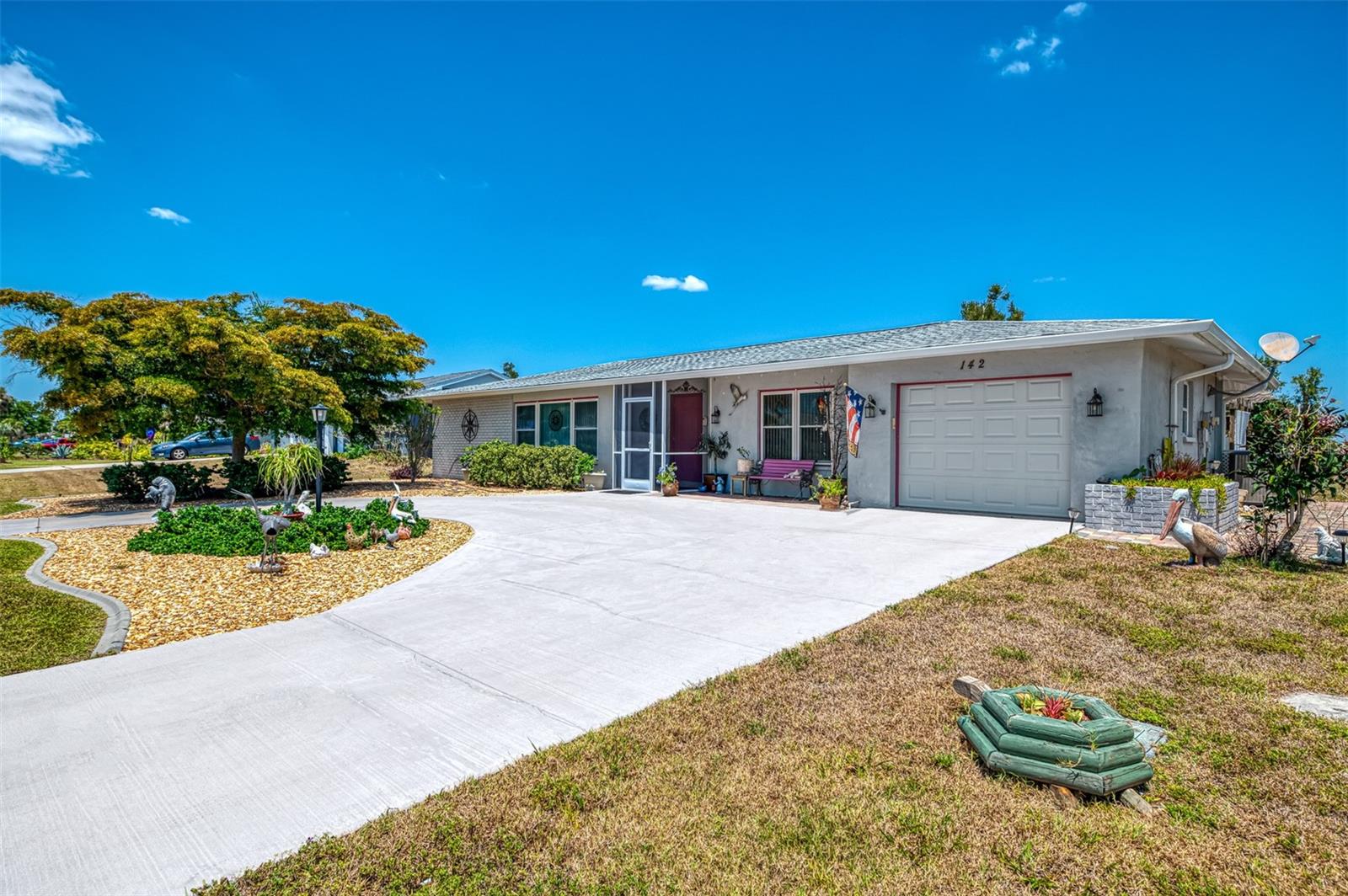 142 ROTONDA CIR, ROTONDA WEST, FL, 33947