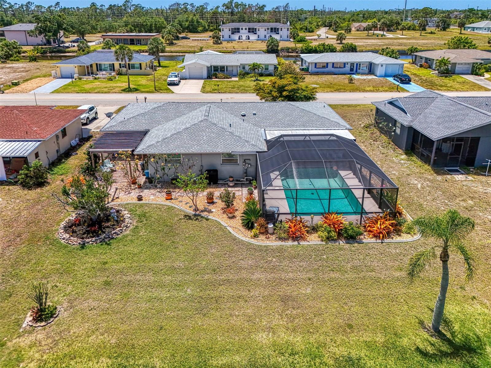 142 ROTONDA CIR, ROTONDA WEST, FL, 33947