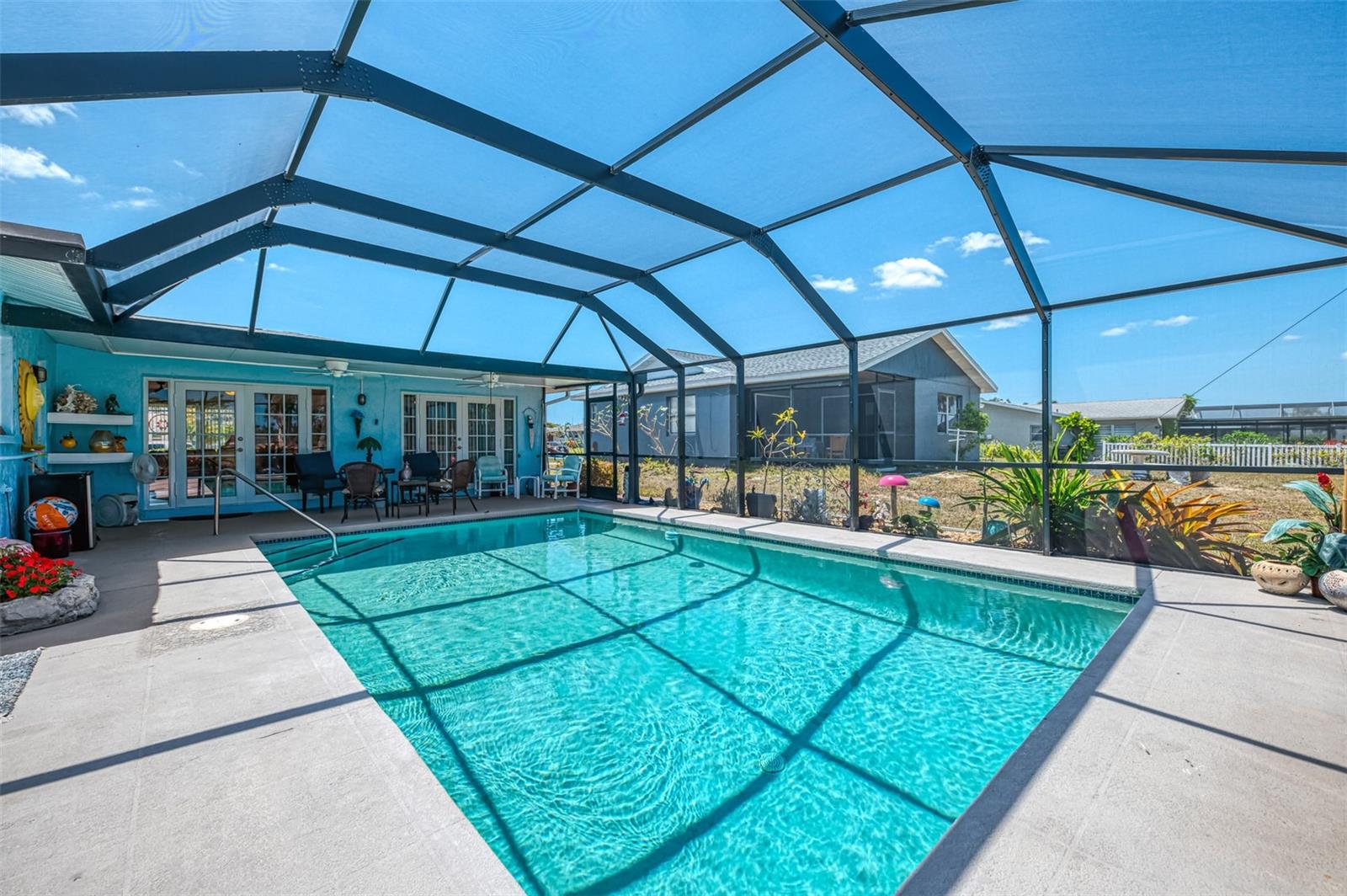 142 ROTONDA CIR, ROTONDA WEST, FL, 33947