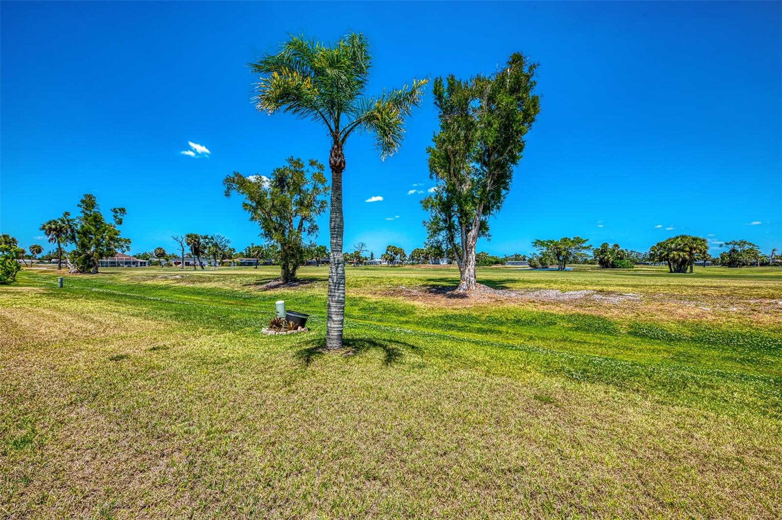 142 ROTONDA CIR, ROTONDA WEST, FL, 33947