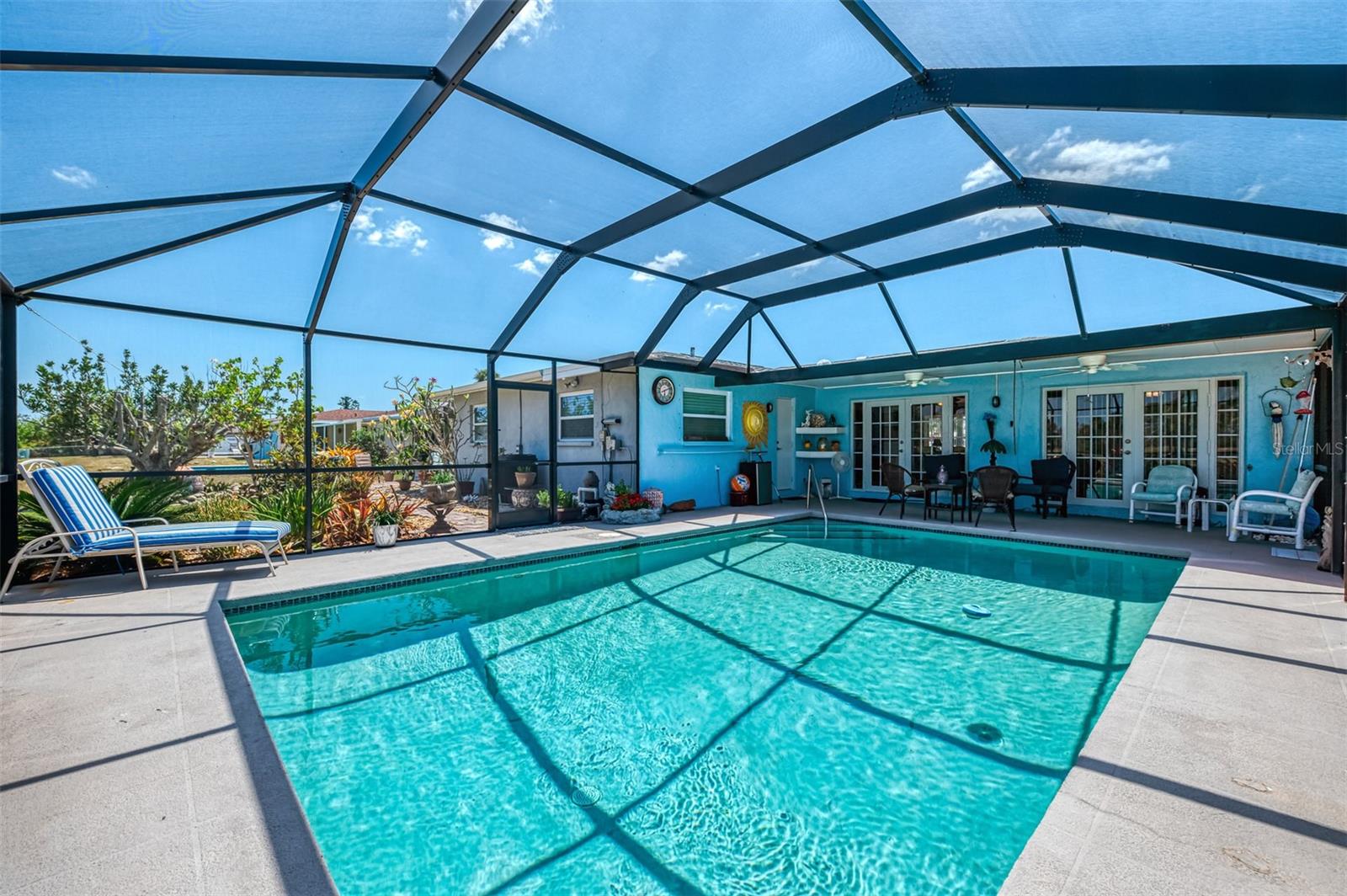 142 ROTONDA CIR, ROTONDA WEST, FL, 33947