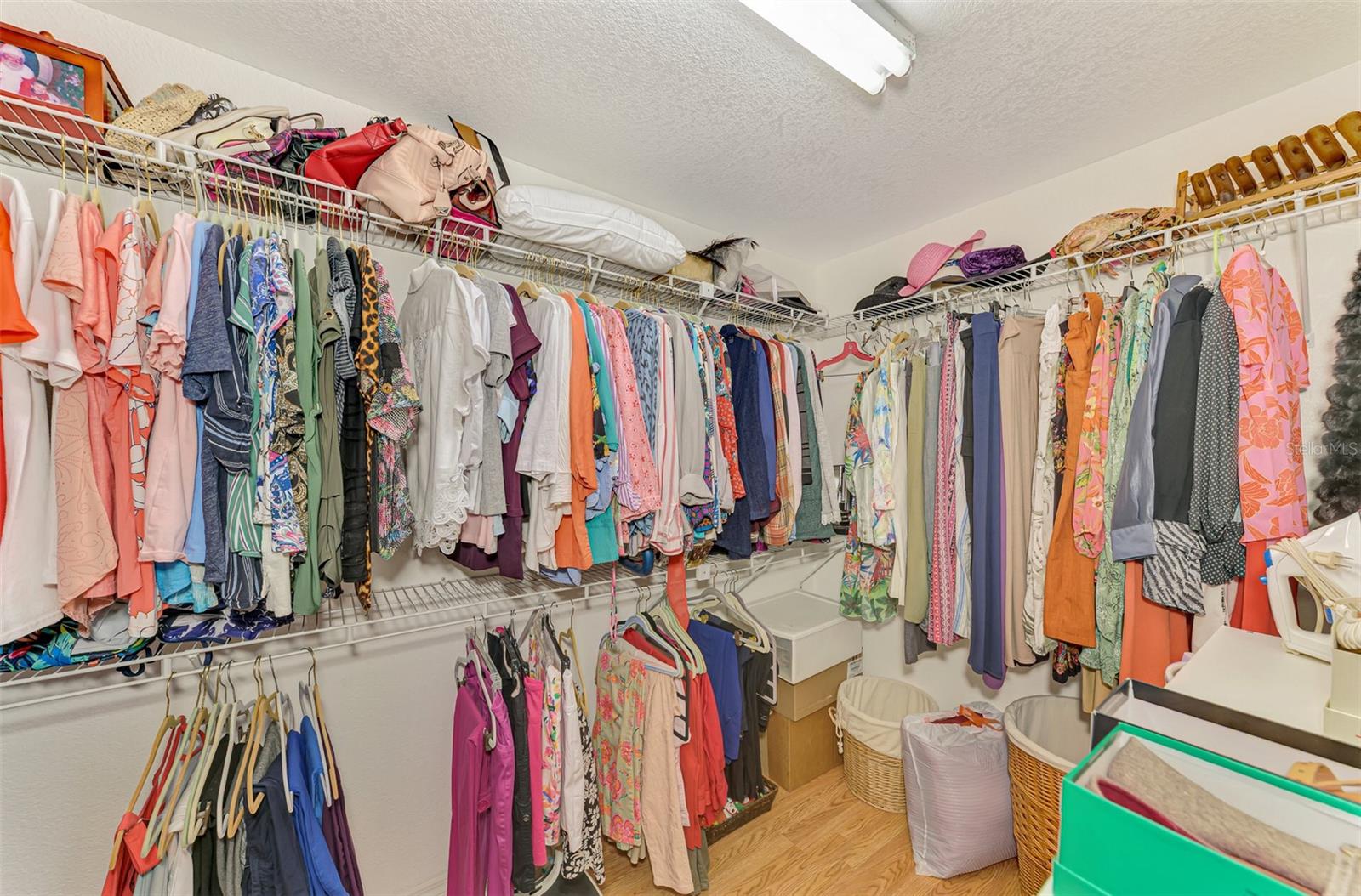 142 ROTONDA CIR, ROTONDA WEST, FL, 33947