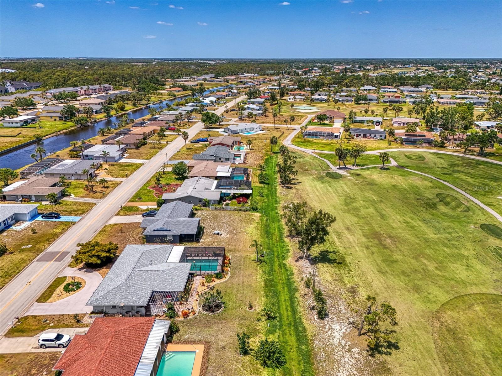 142 ROTONDA CIR, ROTONDA WEST, FL, 33947