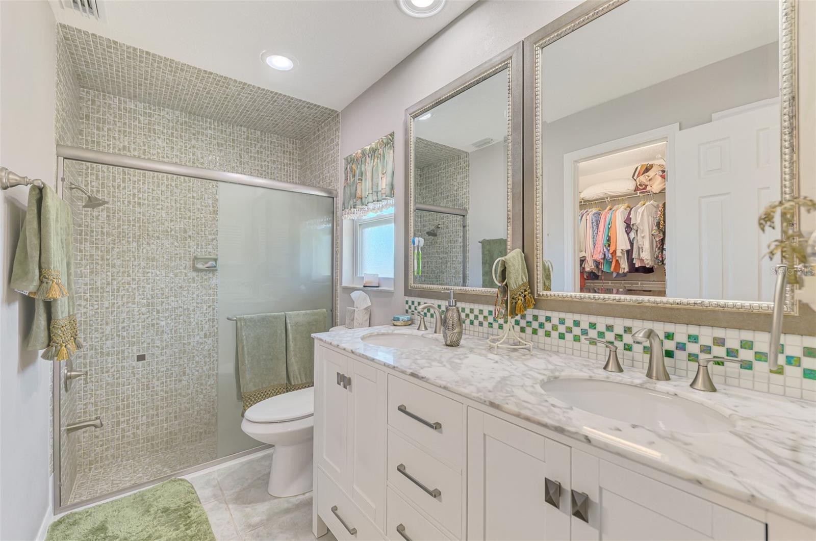 142 ROTONDA CIR, ROTONDA WEST, FL, 33947