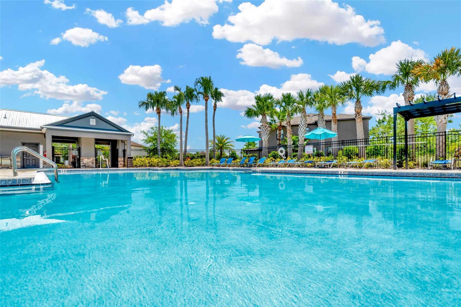 28516 TRANQUIL LAKE CIR, WESLEY CHAPEL, FL, 33543