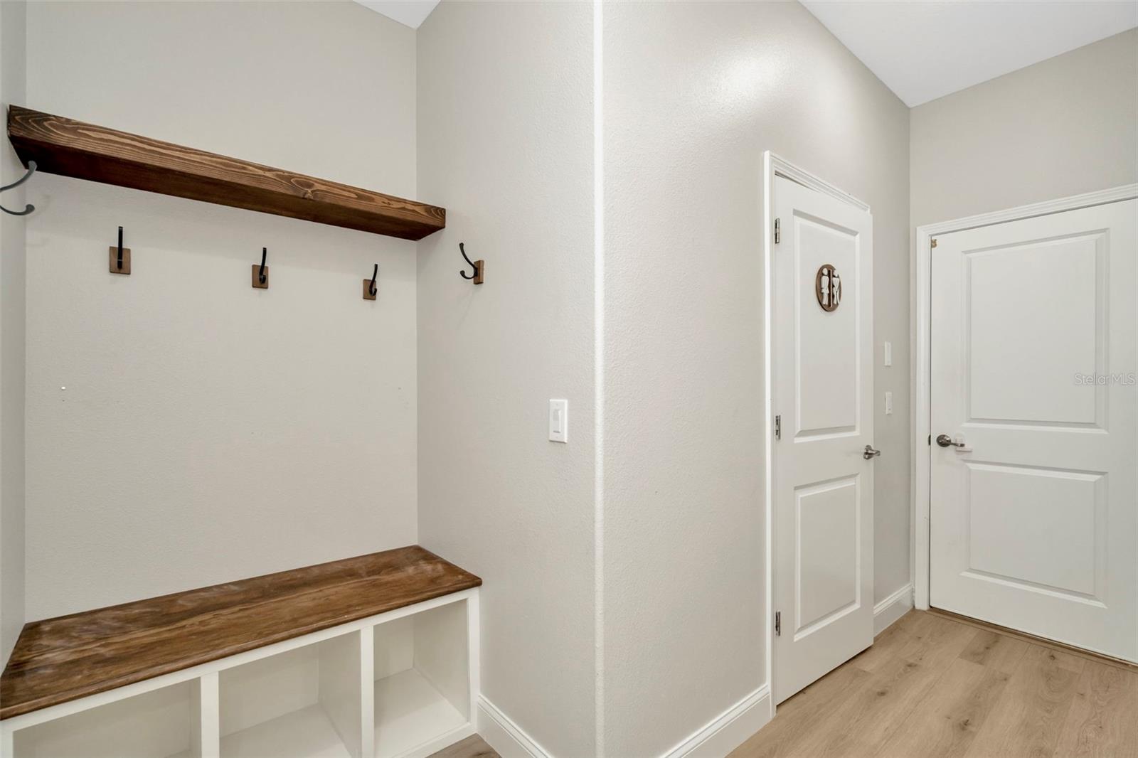 28516 TRANQUIL LAKE CIR, WESLEY CHAPEL, FL, 33543