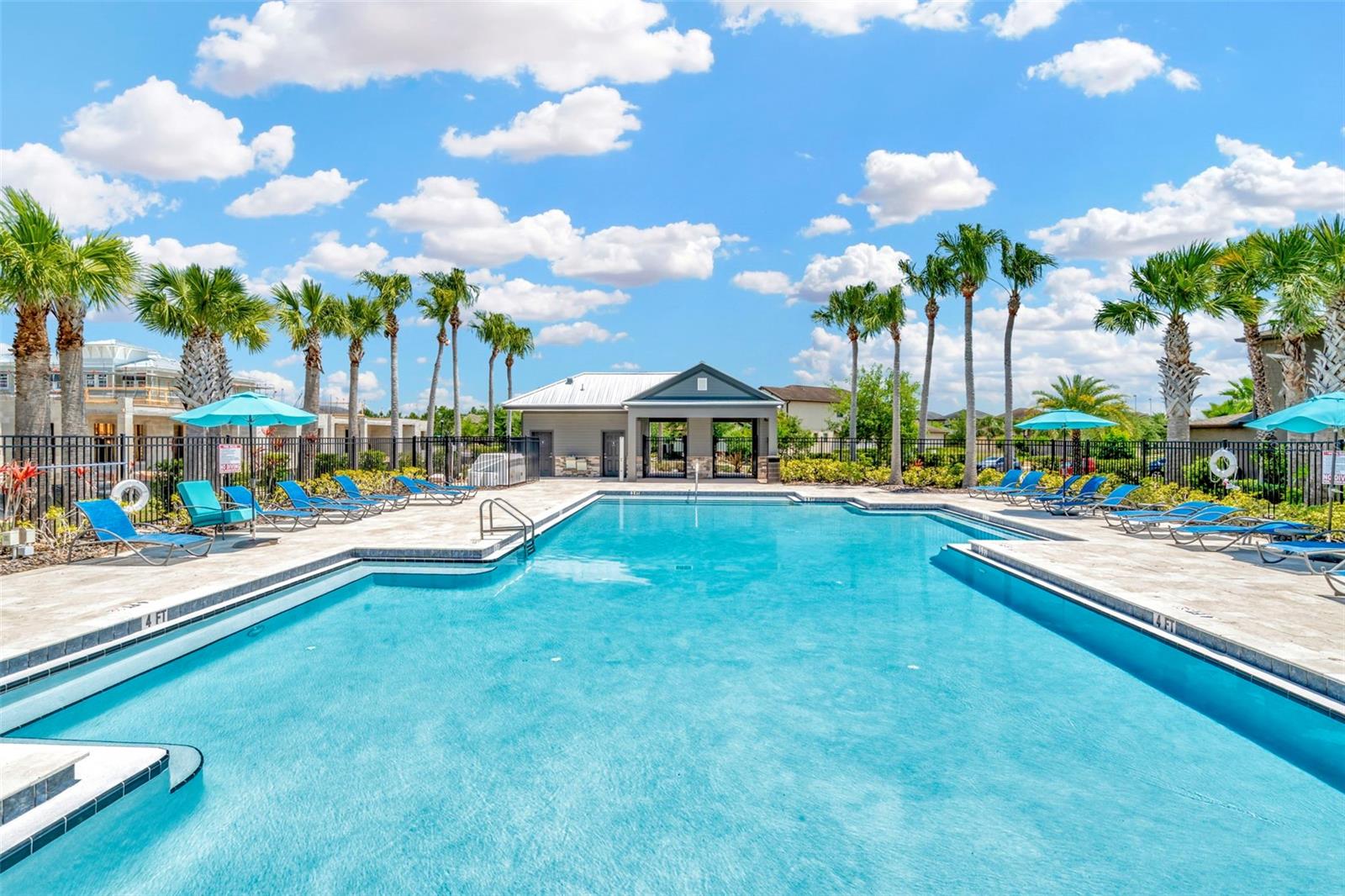 28516 TRANQUIL LAKE CIR, WESLEY CHAPEL, FL, 33543