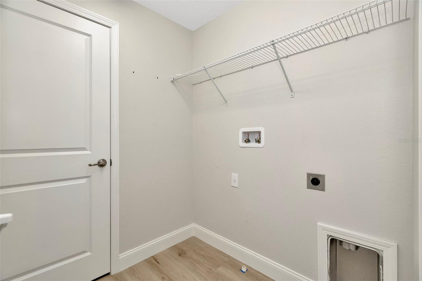 28516 TRANQUIL LAKE CIR, WESLEY CHAPEL, FL, 33543