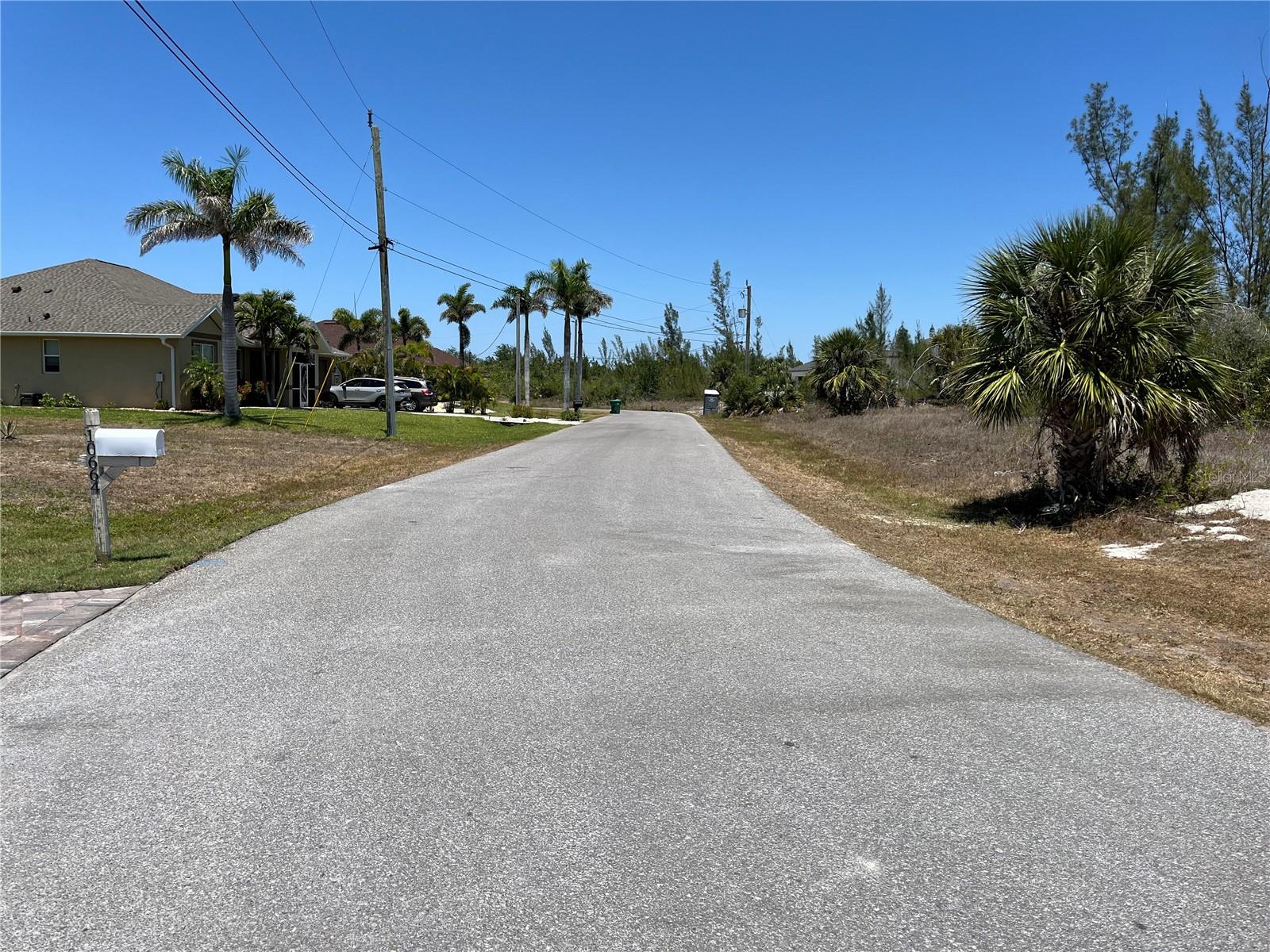 10657 AYEAR RD, PORT CHARLOTTE, FL, 33981