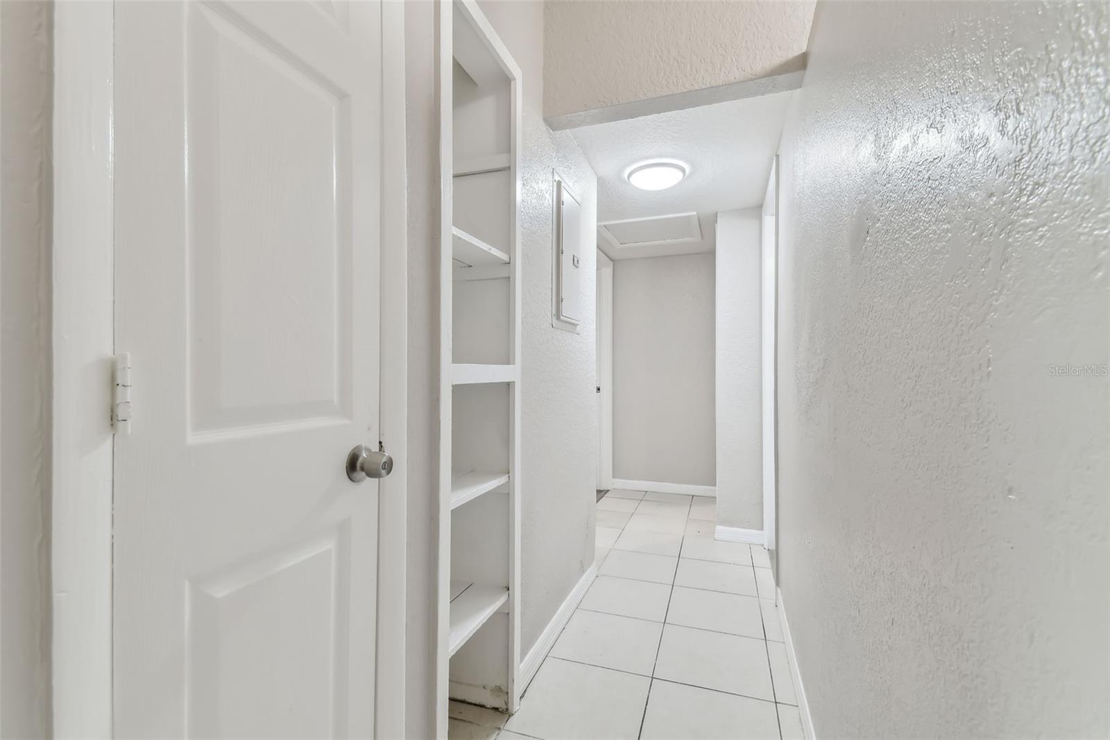 8205 FIR DR, TAMPA, FL, 33619
