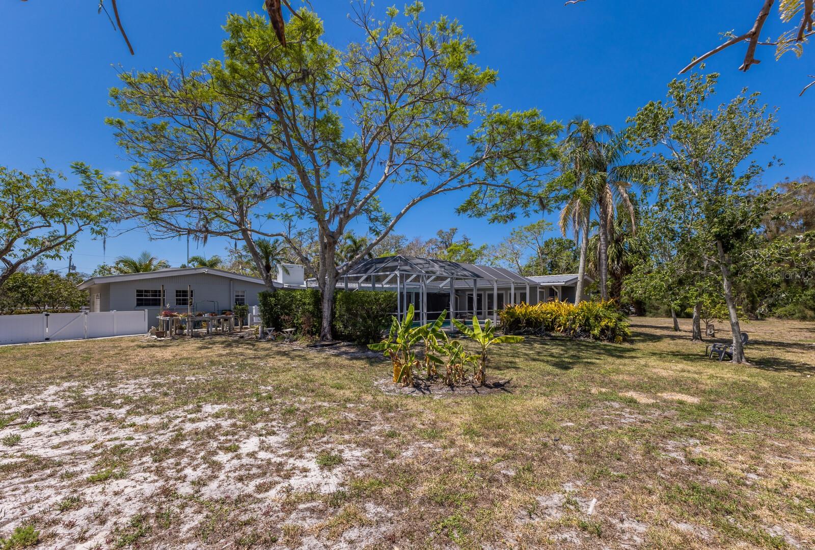 2723 59TH ST, SARASOTA, FL, 34243