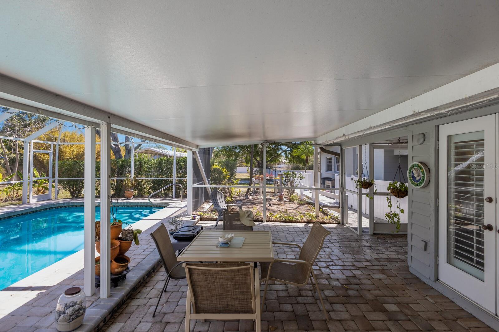 2723 59TH ST, SARASOTA, FL, 34243