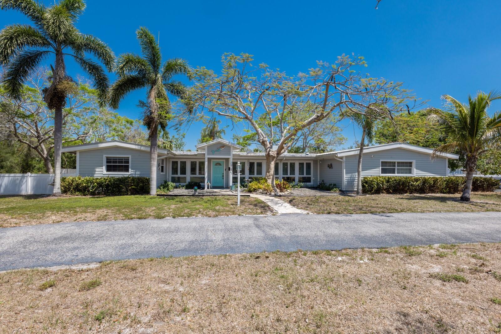 2723 59TH ST, SARASOTA, FL, 34243