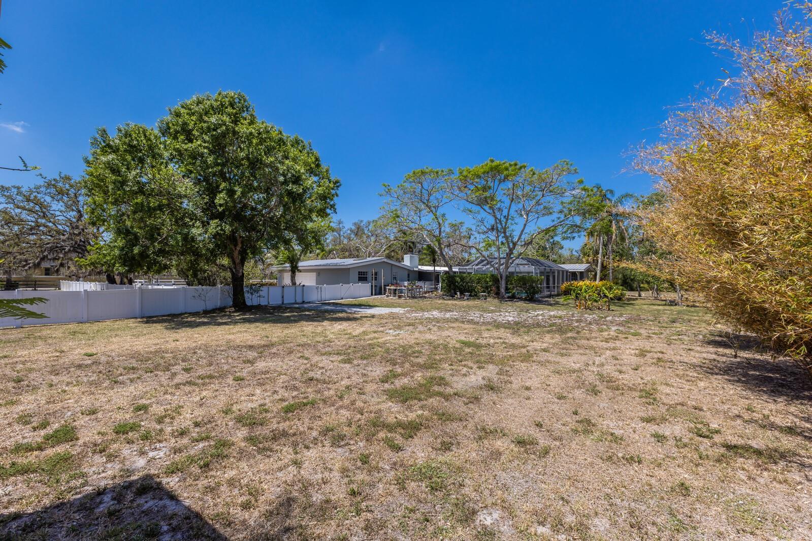 2723 59TH ST, SARASOTA, FL, 34243
