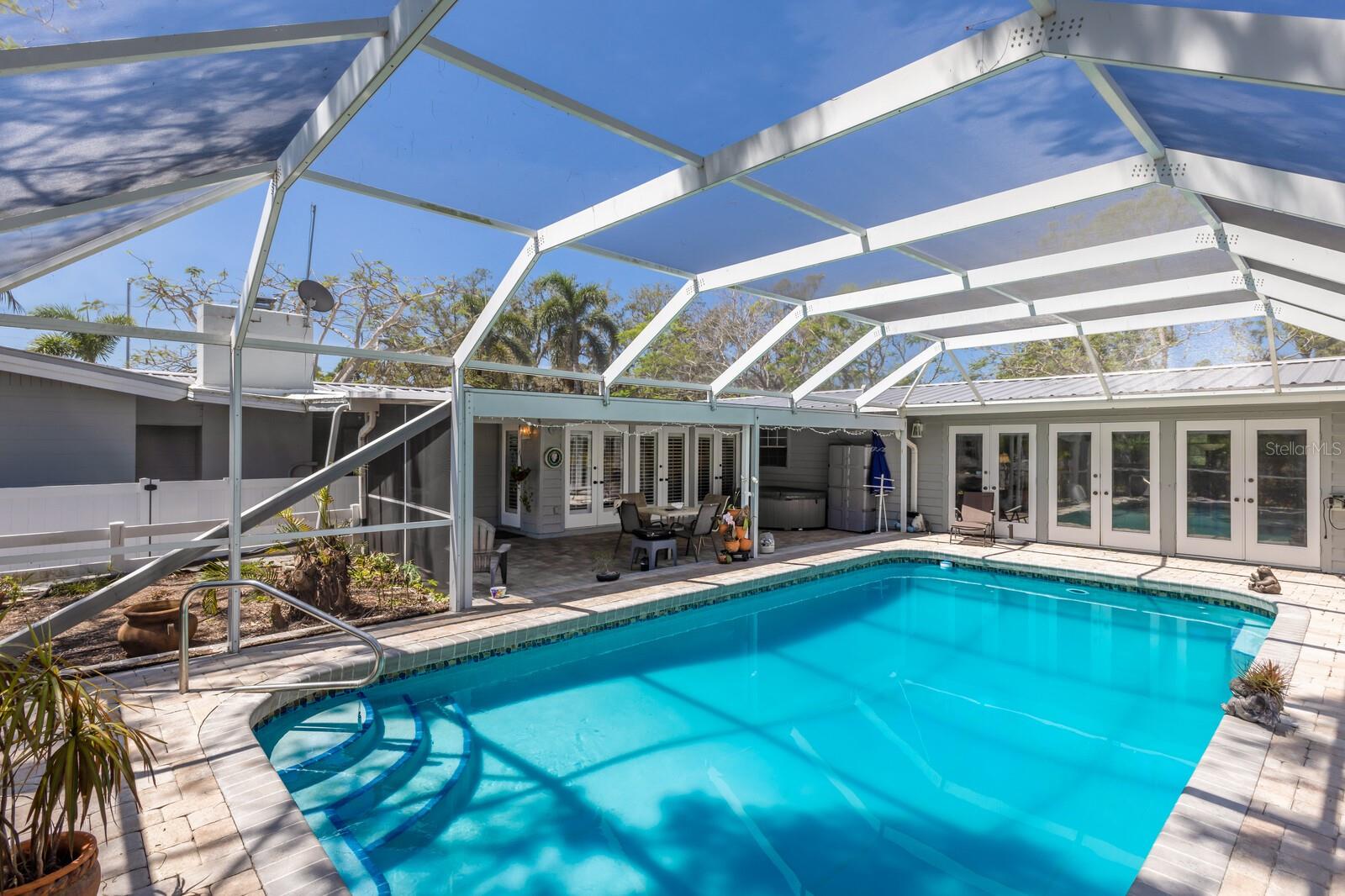 2723 59TH ST, SARASOTA, FL, 34243