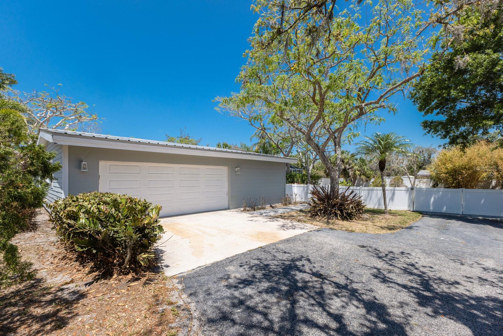 2723 59TH ST, SARASOTA, FL, 34243