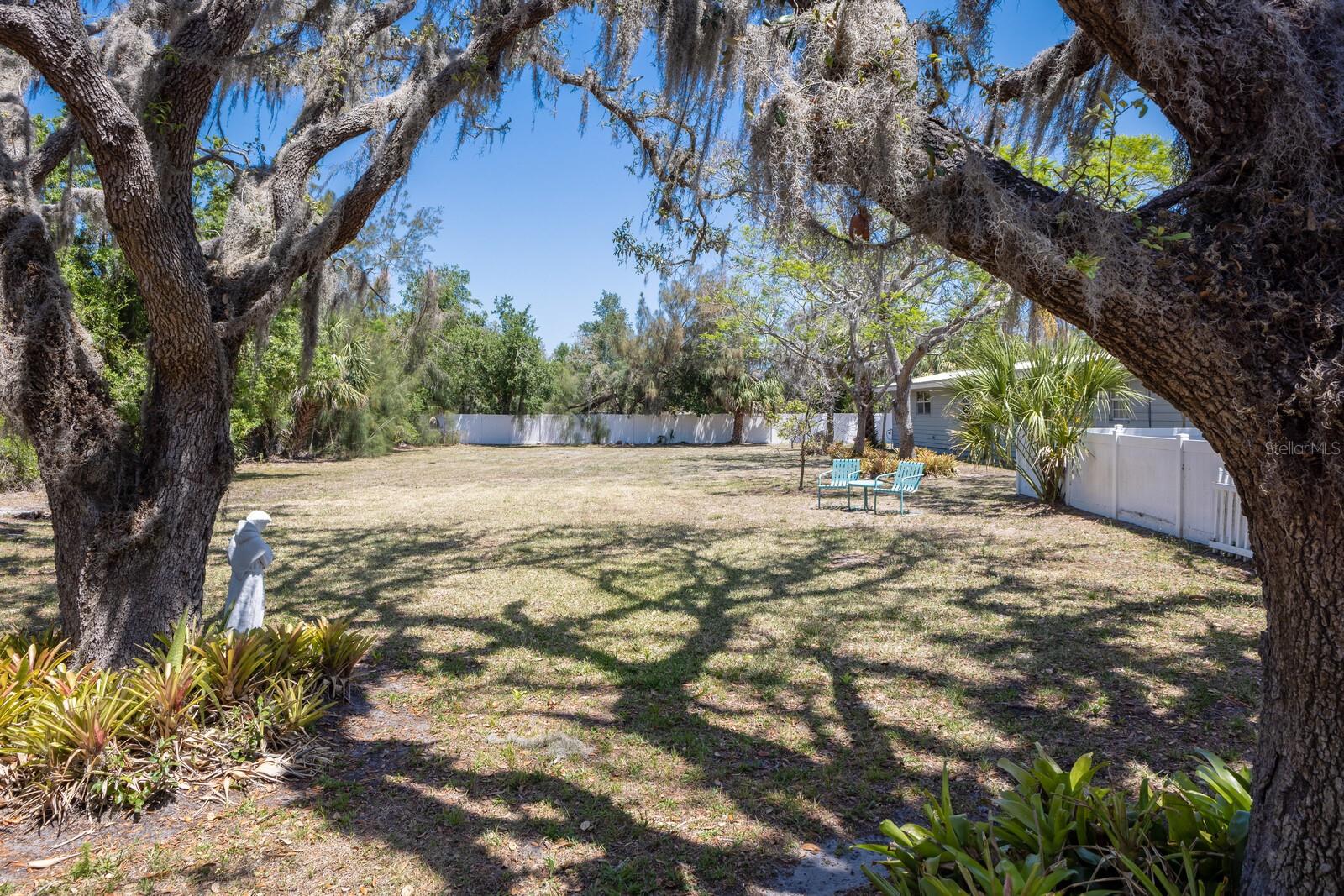 2723 59TH ST, SARASOTA, FL, 34243
