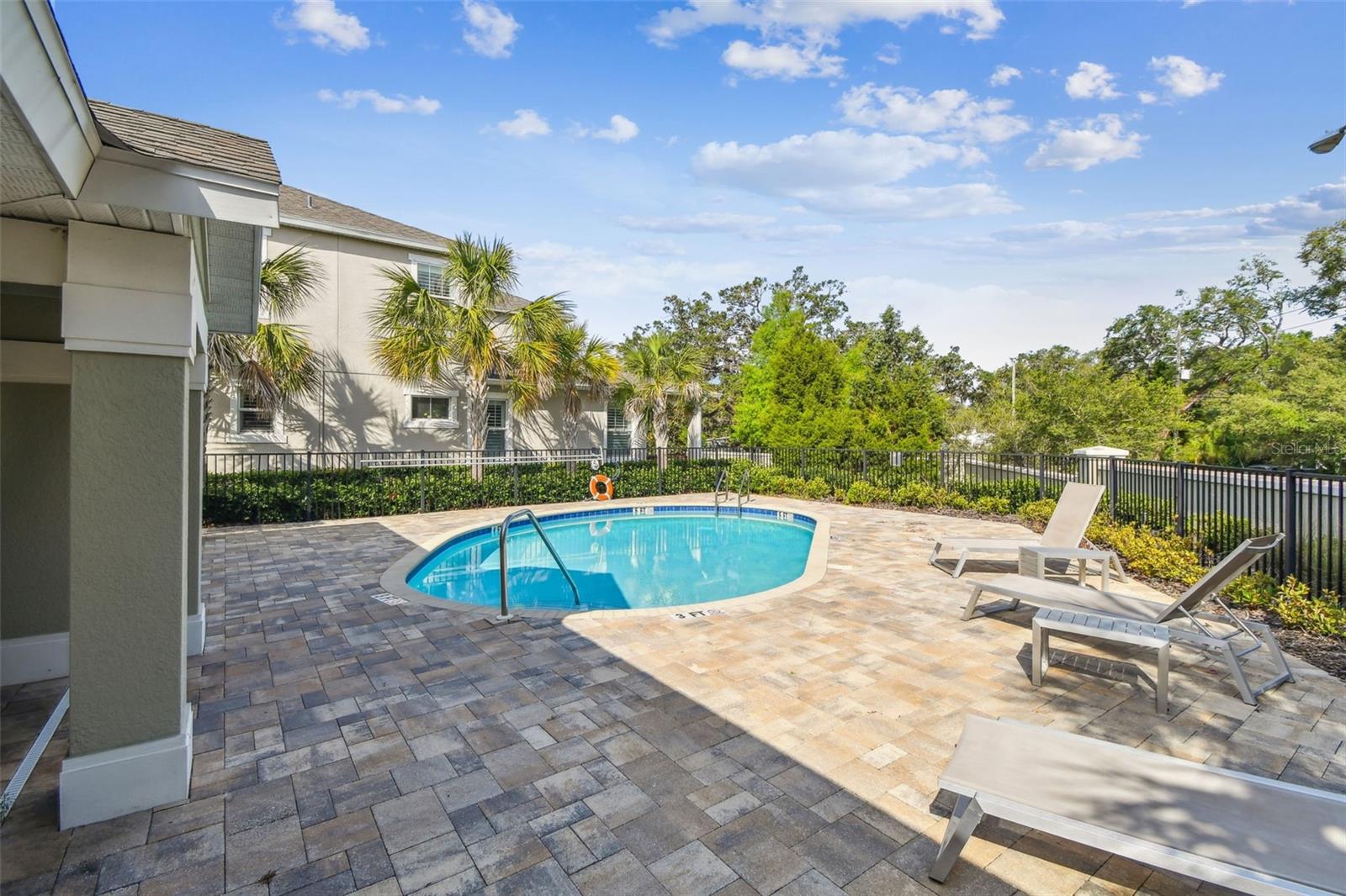 612 OZONA VILLAGE DR, PALM HARBOR, FL, 34683