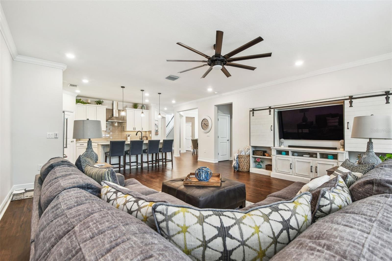 612 OZONA VILLAGE DR, PALM HARBOR, FL, 34683