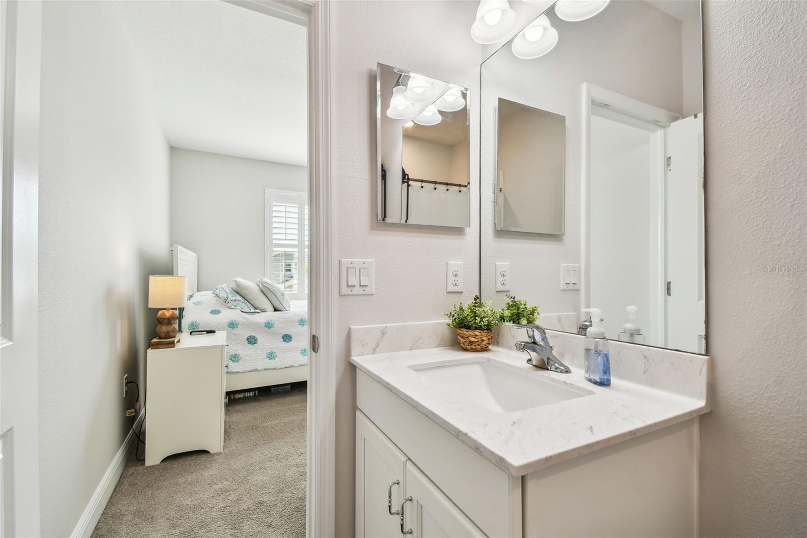 612 OZONA VILLAGE DR, PALM HARBOR, FL, 34683