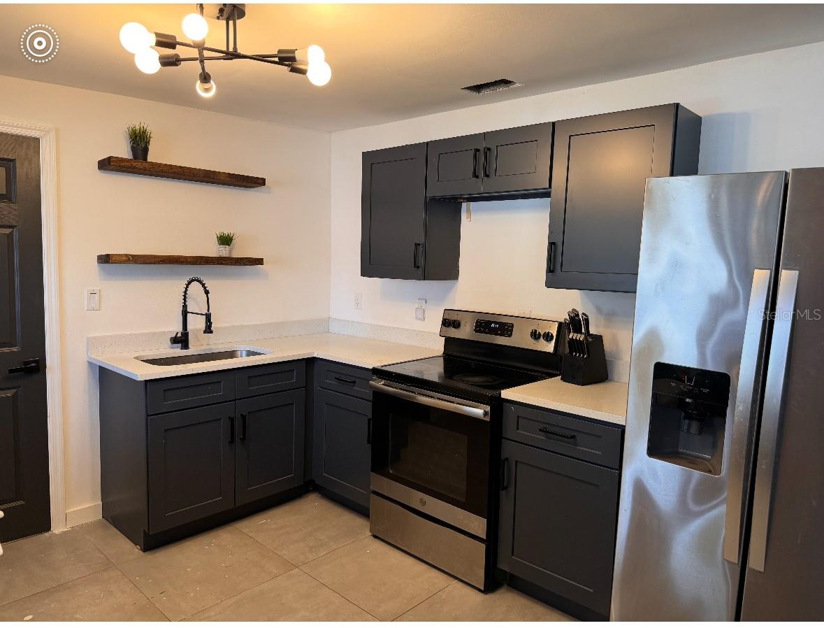 620 LITHIA PINECREST RD, BRANDON, FL, 33511