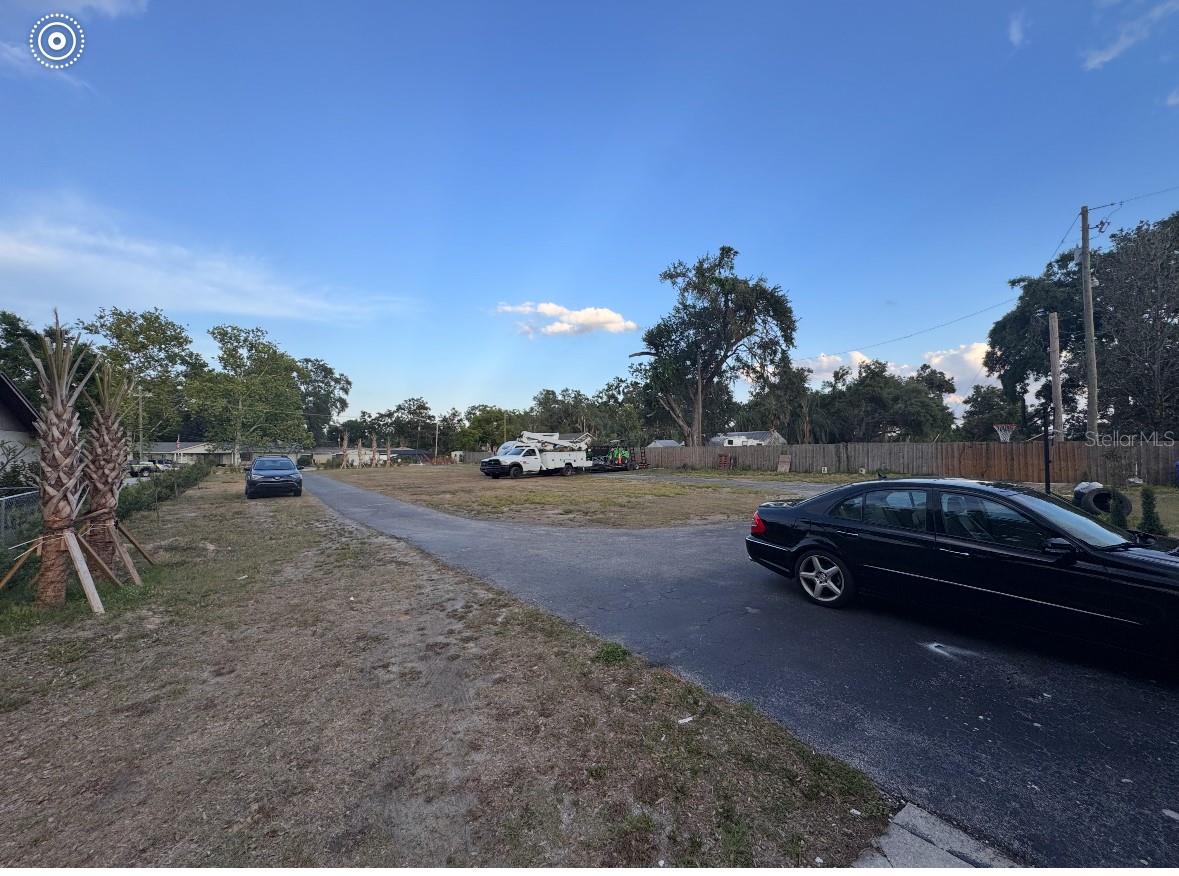 620 LITHIA PINECREST RD, BRANDON, FL, 33511