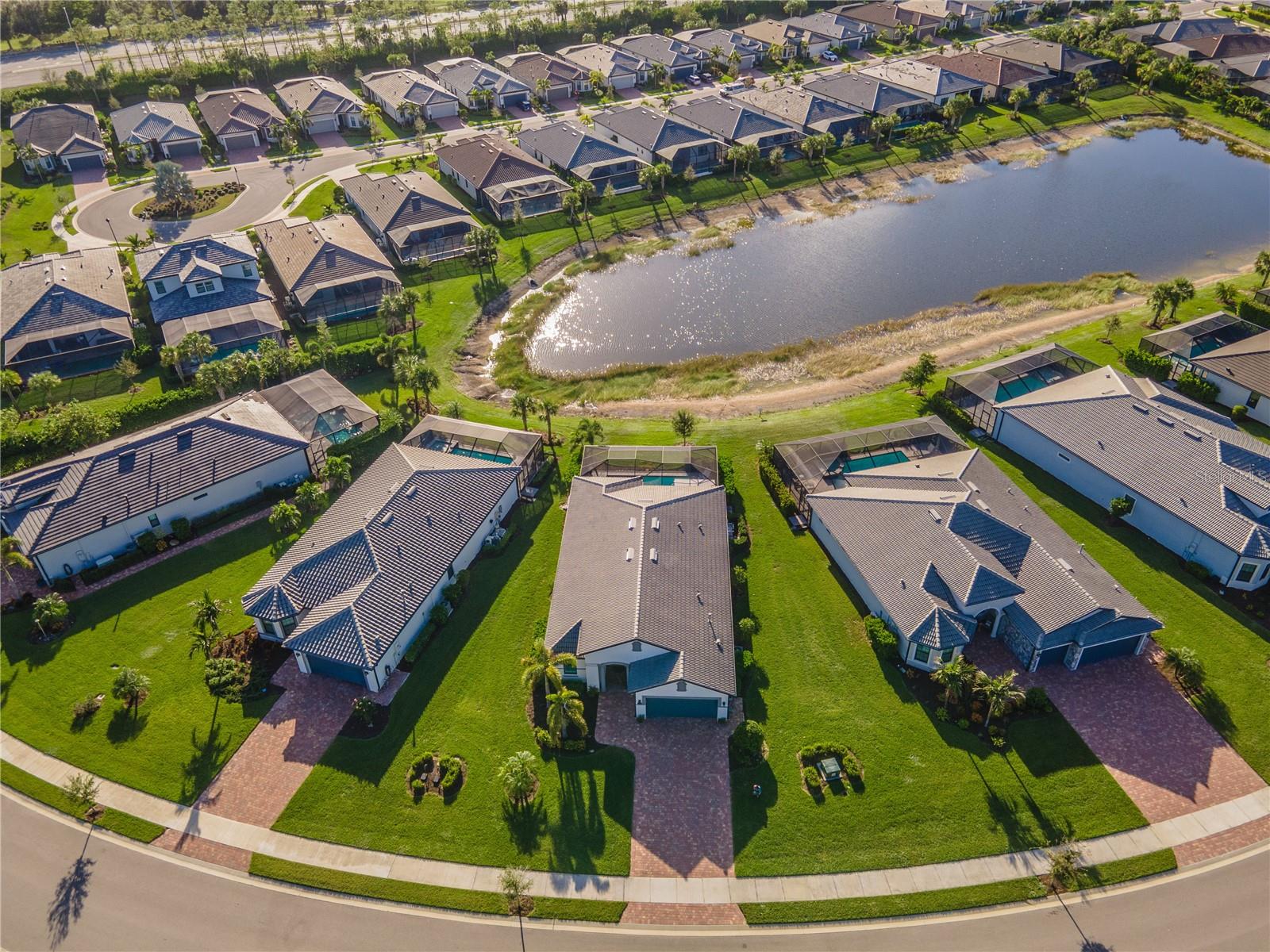 6763 WINDING CYPRESS DR, NAPLES, FL, 34114